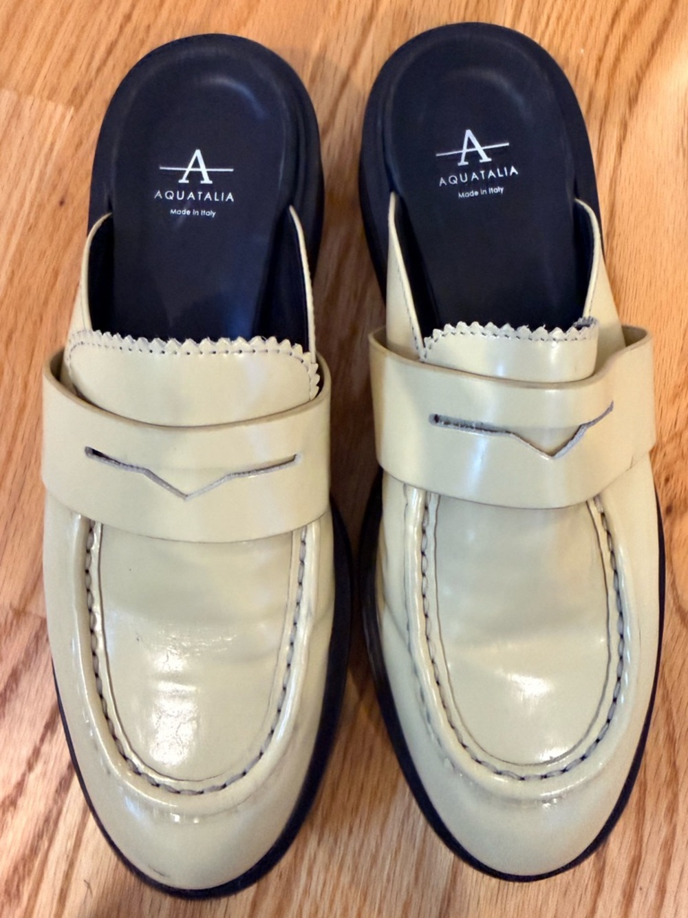 Aquatalia Cream Leather Penny Loafer Mules with Black Sole - Picture 10 of 10